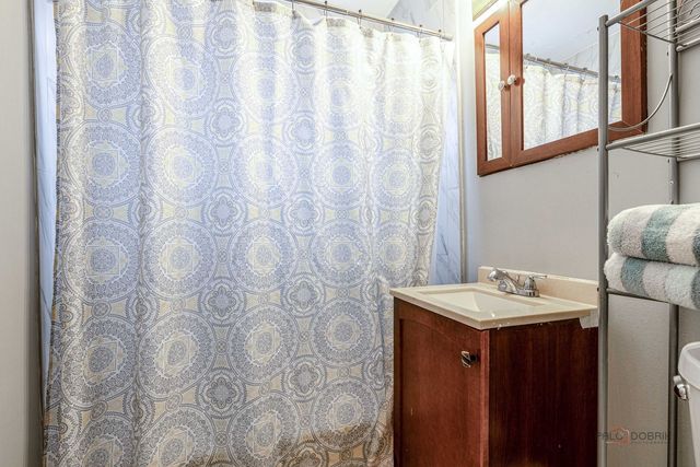 5122 W 30th Place, Cicero, IL 60804