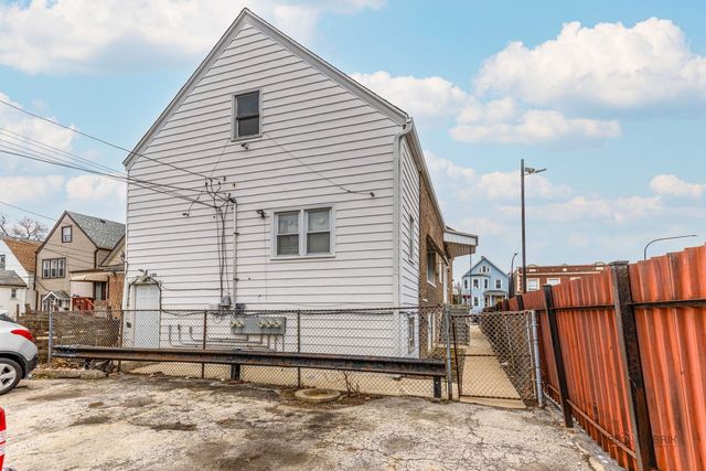 5122 W 30th Place, Cicero, IL 60804