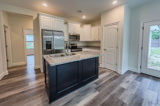 213 Steel Magnolia, Anacoco, LA 71403