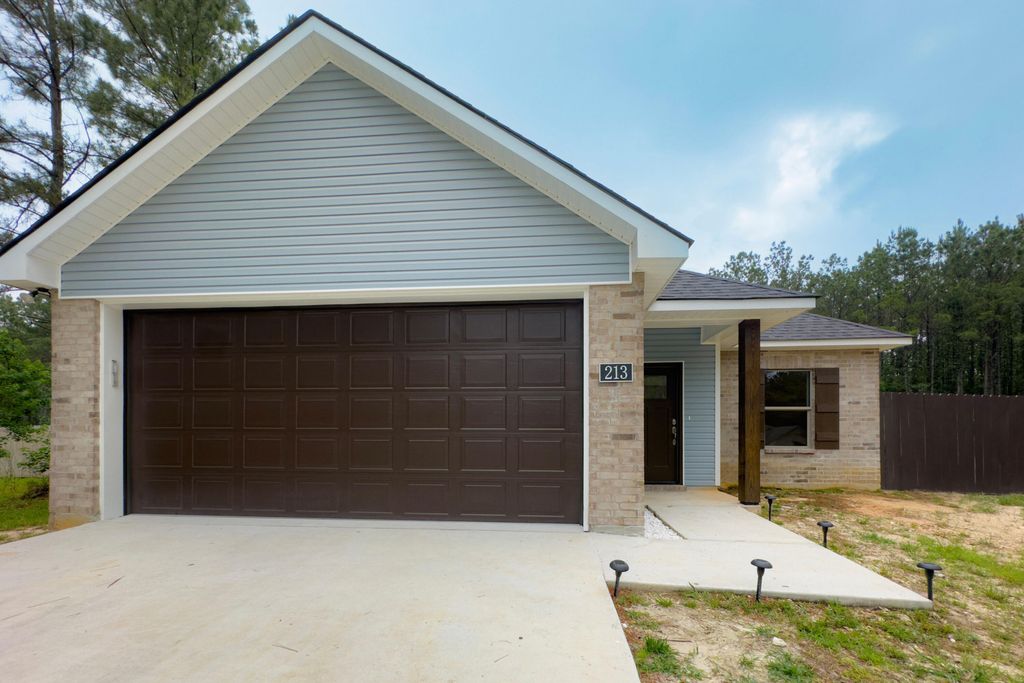 213 Steel Magnolia, Anacoco, LA 71403