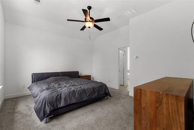 8608 Spindletop Drive, Fort Worth, TX 76120