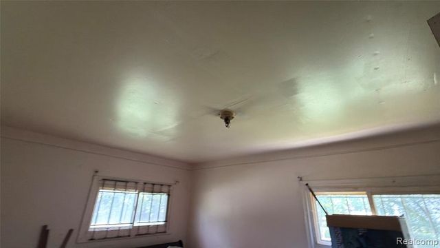 14231 Kentfield Street, Detroit, MI 48223