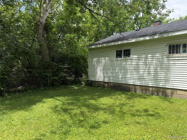 14231 Kentfield Street, Detroit, MI 48223