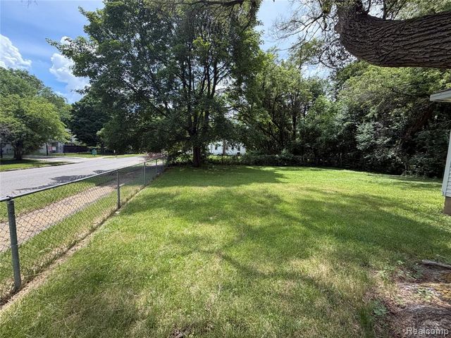 14231 Kentfield Street, Detroit, MI 48223