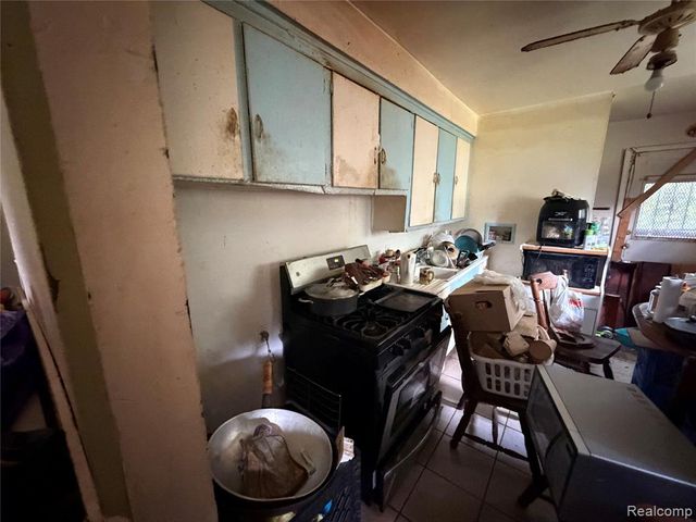 14231 Kentfield Street, Detroit, MI 48223