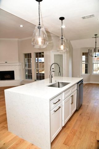 704 Mcmurry Drive, Waxahachie, TX 75165