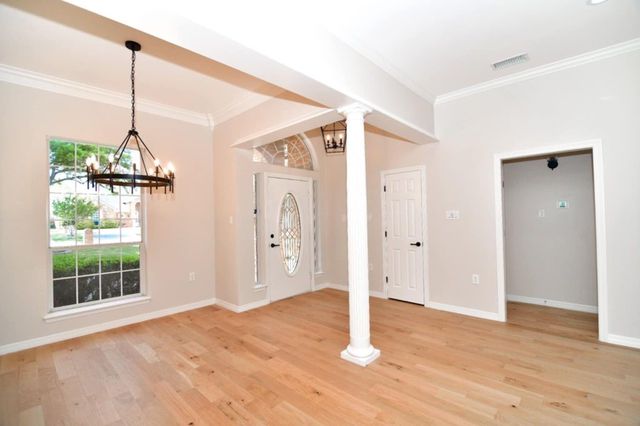704 Mcmurry Drive, Waxahachie, TX 75165