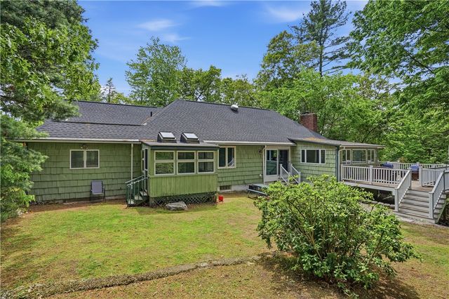 42 Georgiana Drive, Cumberland, RI 02864