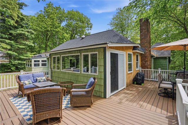 42 Georgiana Drive, Cumberland, RI 02864