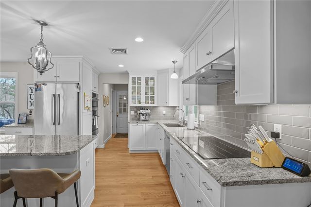 42 Georgiana Drive, Cumberland, RI 02864