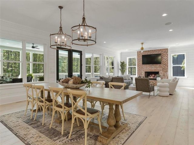 650 Jones Road, Roswell, GA 30075