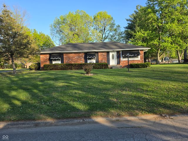 6085 Northland Road, Indianapolis, IN 46228