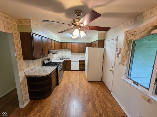 6085 Northland Road, Indianapolis, IN 46228