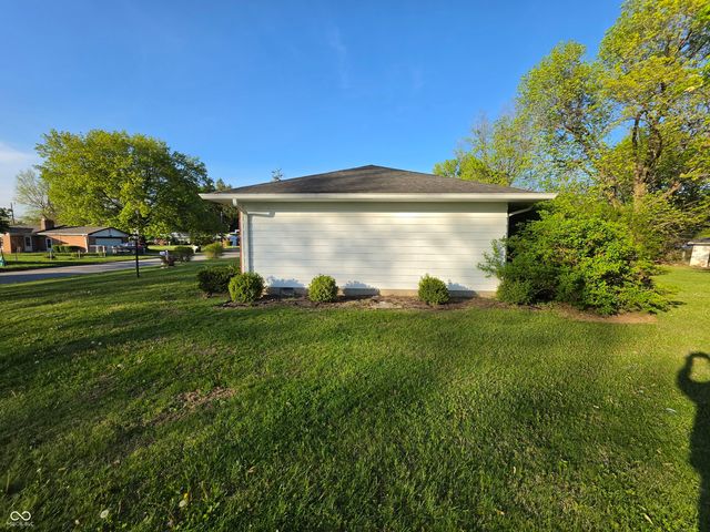 6085 Northland Road, Indianapolis, IN 46228