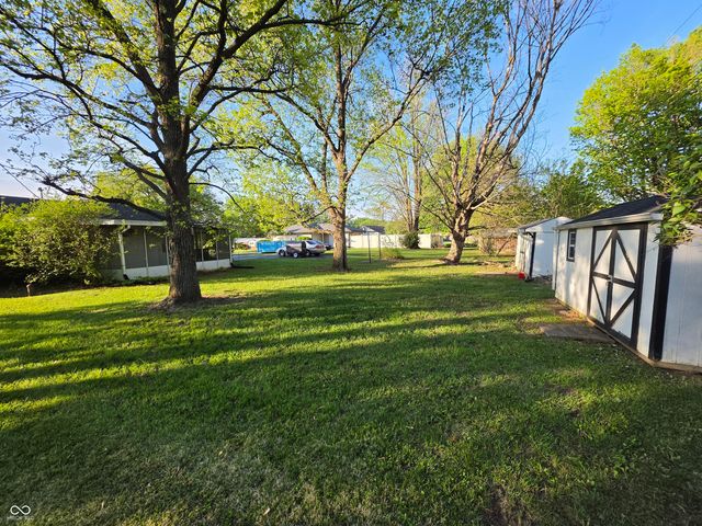 6085 Northland Road, Indianapolis, IN 46228