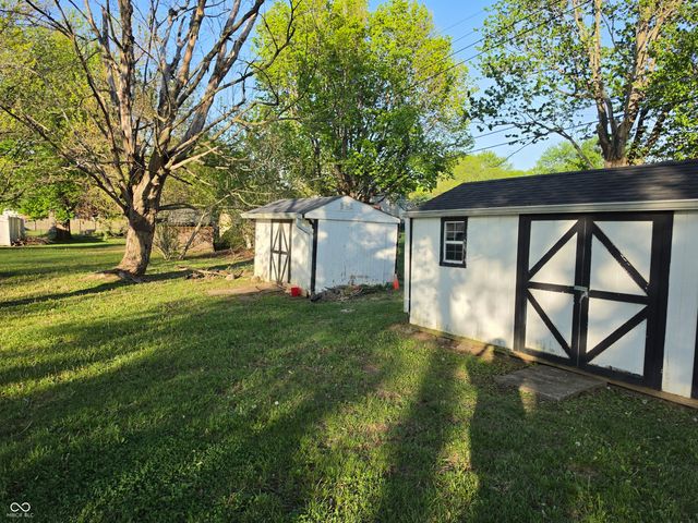 6085 Northland Road, Indianapolis, IN 46228