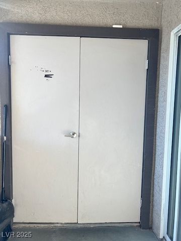 2606 South Durango Drive 248, Las Vegas, NV 89117