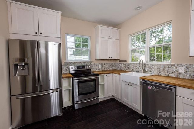 6337 Elderslie Drive, Charlotte, NC 28269