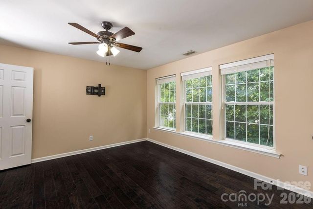 6337 Elderslie Drive, Charlotte, NC 28269