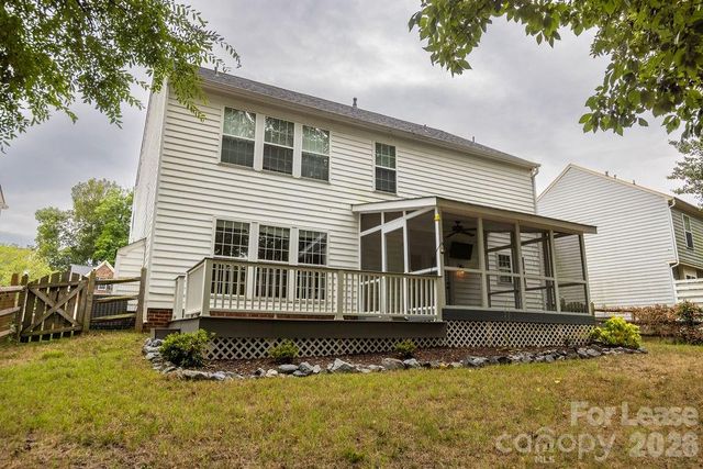 6337 Elderslie Drive, Charlotte, NC 28269