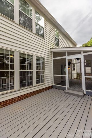 6337 Elderslie Drive, Charlotte, NC 28269