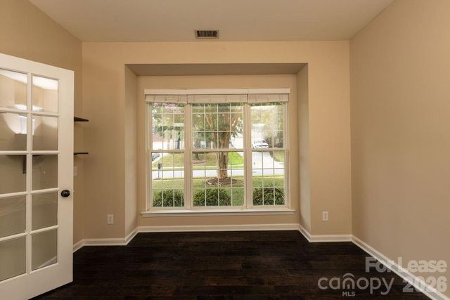 6337 Elderslie Drive, Charlotte, NC 28269