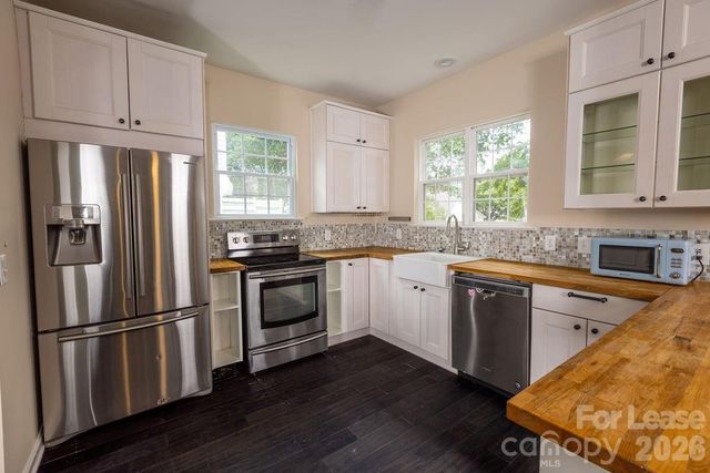 6337 Elderslie Drive, Charlotte, NC 28269