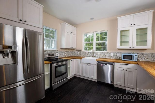 6337 Elderslie Drive, Charlotte, NC 28269