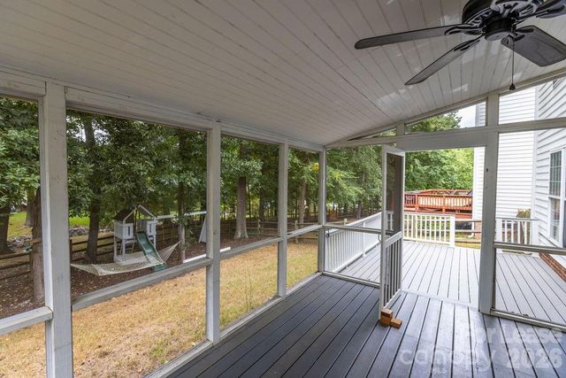 6337 Elderslie Drive, Charlotte, NC 28269