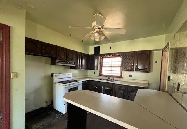 2312 S Central Avenue, Rockford, IL 61102