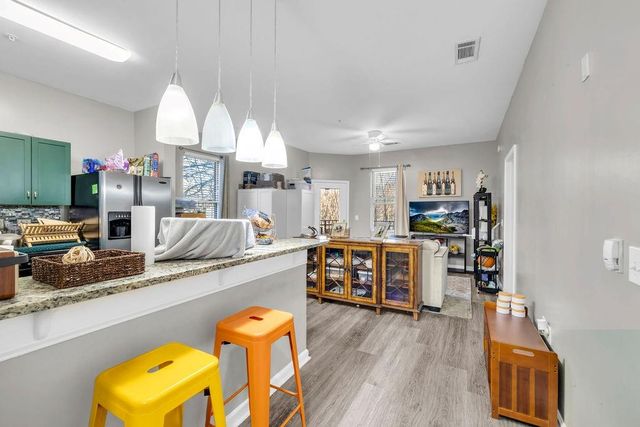 870 Mayson Turner NW Road 1246, Atlanta, GA 30314