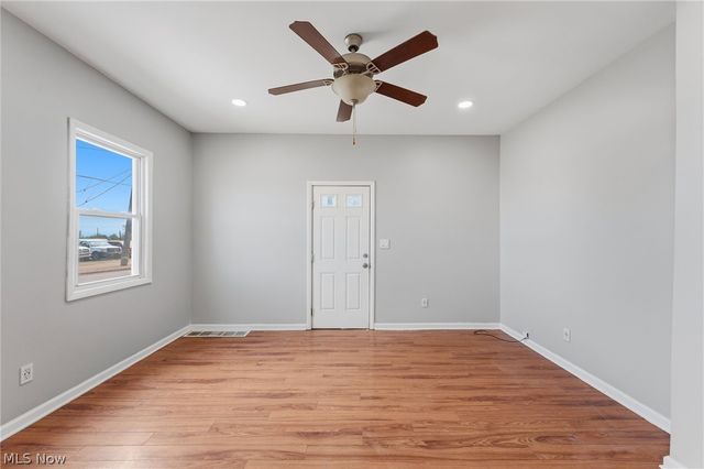 6905 Denison Avenue, Cleveland, OH 44102