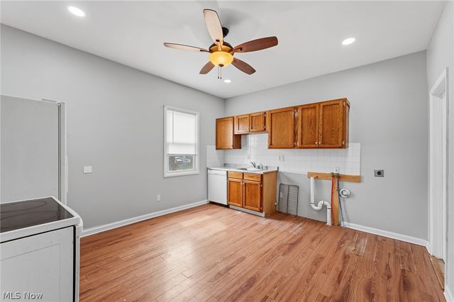 6905 Denison Avenue, Cleveland, OH 44102