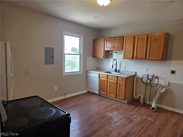 6905 Denison Avenue, Cleveland, OH 44102