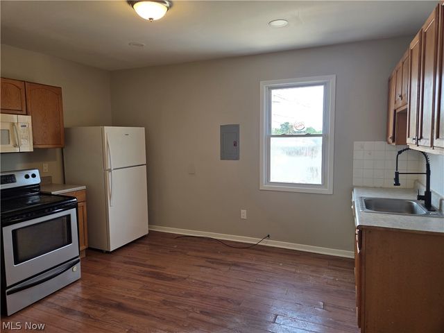 6905 Denison Avenue, Cleveland, OH 44102