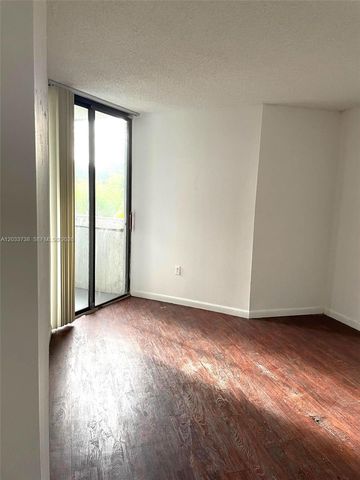 8255 SW 152nd Avenue E405, Miami, FL 33193