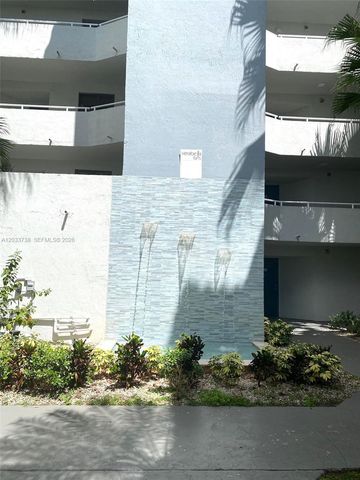 8255 SW 152nd Avenue E405, Miami, FL 33193