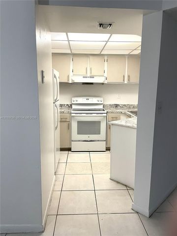 8255 SW 152nd Avenue E405, Miami, FL 33193