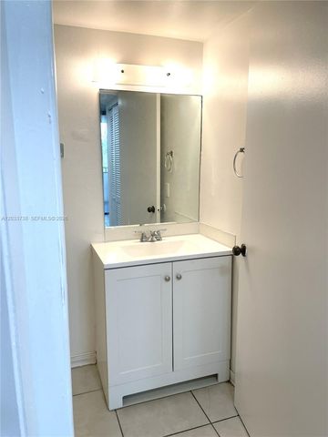 8255 SW 152nd Avenue E405, Miami, FL 33193