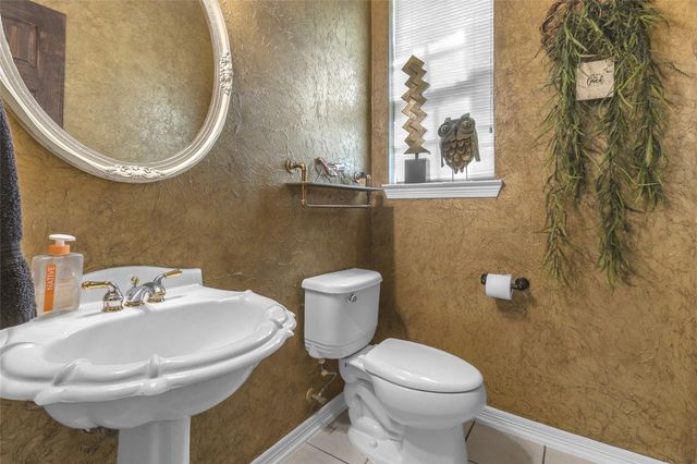 2325 Acadiana Lane, Seabrook, TX 77586