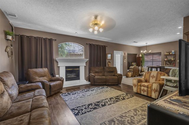 2325 Acadiana Lane, Seabrook, TX 77586