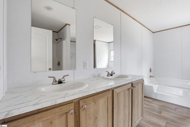 523 Raines Road, Easley, SC 29640