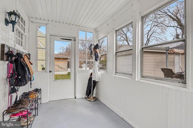 524 HILLCREST RD, York, PA 17403