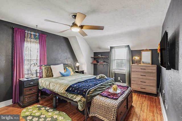 524 HILLCREST RD, York, PA 17403