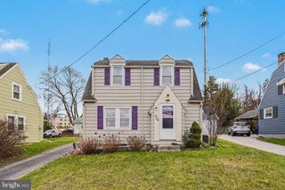 524 HILLCREST RD, York, PA 17403