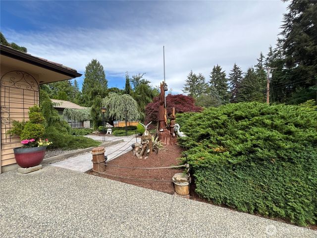 13214 SE 91st Street, Newcastle, WA 98059