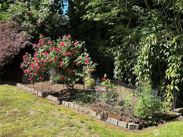 13214 SE 91st Street, Newcastle, WA 98059