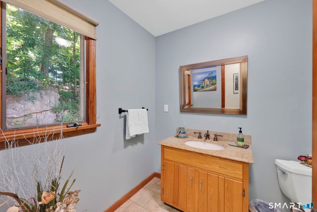 29 Foxwood Road, Trumbull, CT 06611