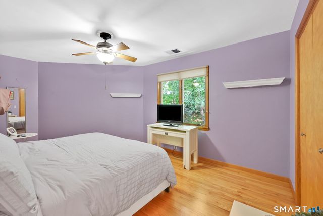 29 Foxwood Road, Trumbull, CT 06611