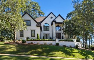 1911 Kingsgate Dr, Tuscaloosa, AL 35406